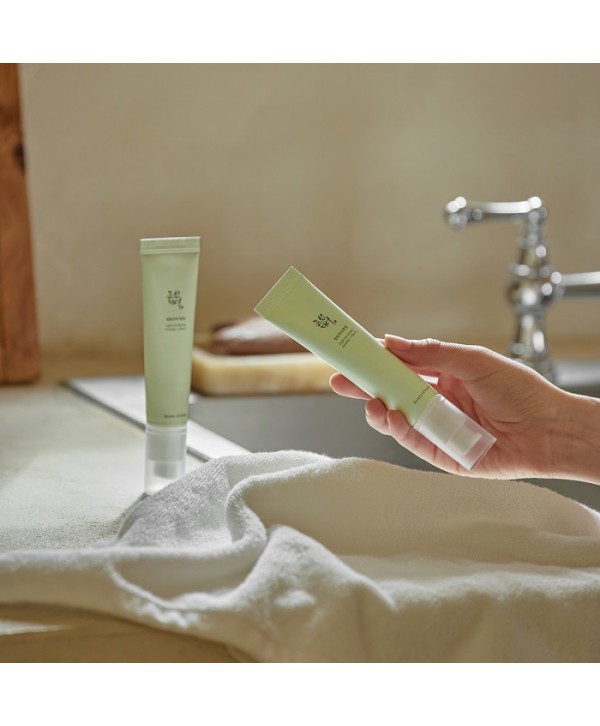 LIGHT ON SERUM - CENTELLA + VITA C
